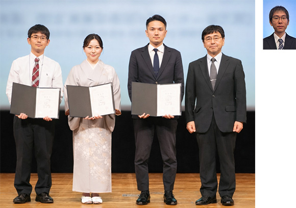 左から森先生(伊藤先生ご代理)、広瀬先生、大須賀先生、武地選考委員長 伊藤先生(右上)